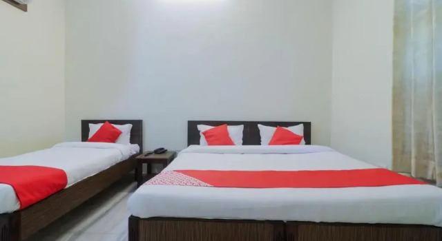 OYO 24535 Hotel Payas, Забронировать Отель Отели штата Раджастхана с парковкой, Парковка