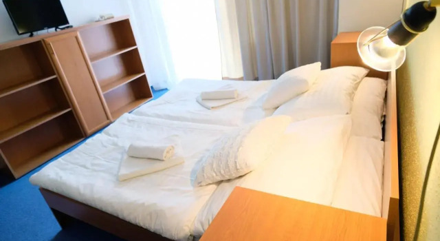 Eurohotel Laborec, Забронировать Отель Медзилаборце Northeastern Slovakia