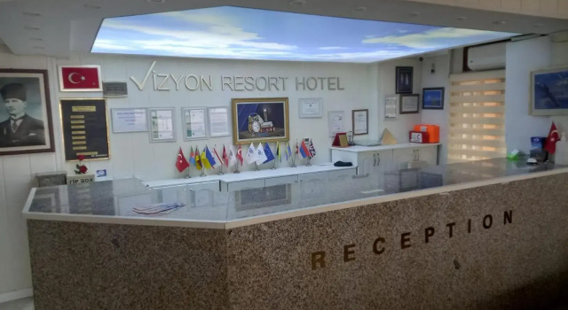 Vi̇zyon Resort Hotel, Varaa Lomakeskus Hotellit Marmara-alue pysäköinnillä, Pysäköinti