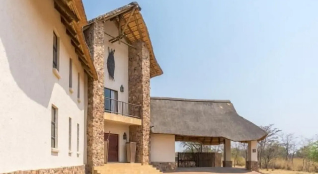 Zebula Golf Estate & Spa Executive Holiday Homes, Prenota Resort Mabula Warmbad