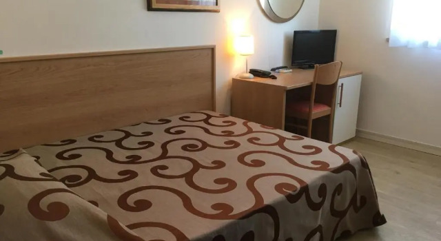 Номер Standard Hotel Carlton