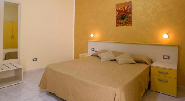 Bed & Breakfast Isola Bella Lampedusa, Забронировать Отель Лампедуза Италия, рядом с Lampedusa Port