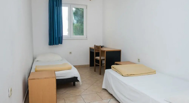 Beachfront Apartment Gaj 7