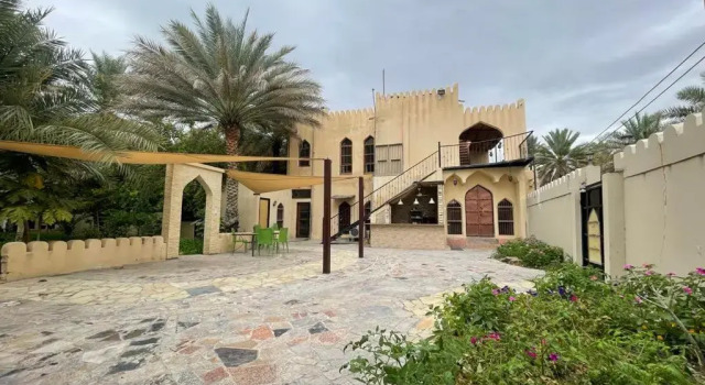 Date Palm Inn, Buchen Sie Hotel Nizwa Ad-Dachiliyya