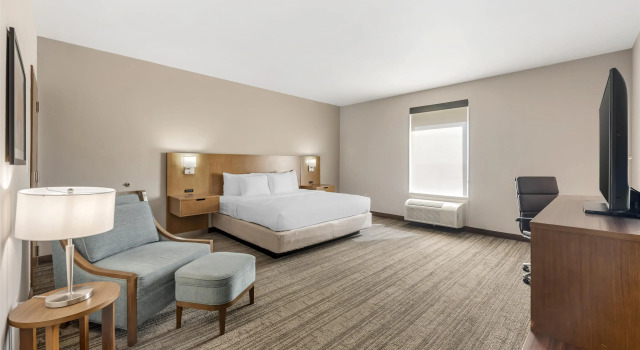 Best Western Green Oaks Inn & Suites, Rezerwuj Hotel La Vernia Teksas