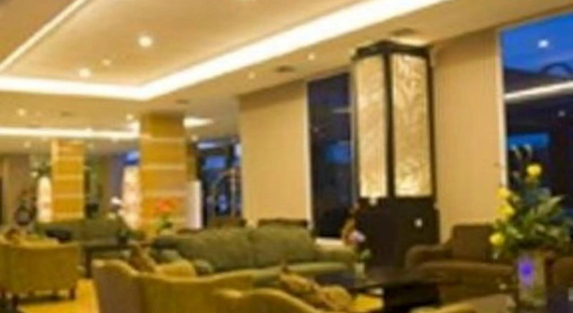Hotel Olive, Prenota Hotel Hotel a Tangerang con parcheggio, Parcheggio