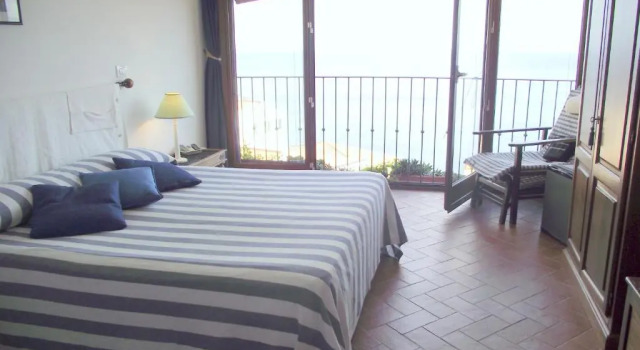 Deluxe huone Chianalea 54