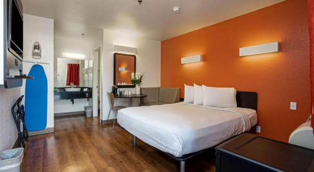 Двухместный номер Standard Motel 6-Temecula, CA - Historic Old Town