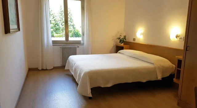 Двухместный номер Standard Albergo Miralaghi