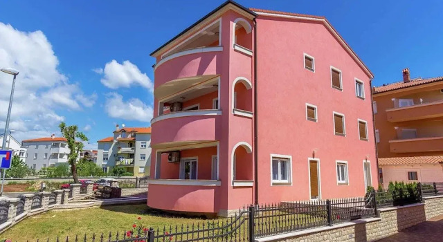Апартаменты Apartment in Medulin With Balconies