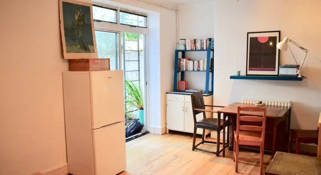 Central 1 Bedroom Flat With Garden In Brighton, Забронировать Отель Отели Исторического графства Суссекса 3 звезды, 3*