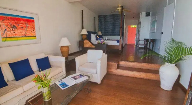 Полулюкс Blue Haven Hotel