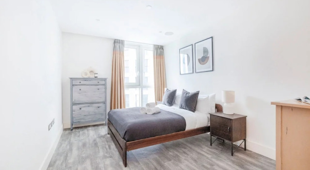 Charming 2BR 2BA Near Tower Bridge, Забронировать Апартаменты/квартира Апартаменты Лондона, рядом с Шордич, Апартаменты/квартира