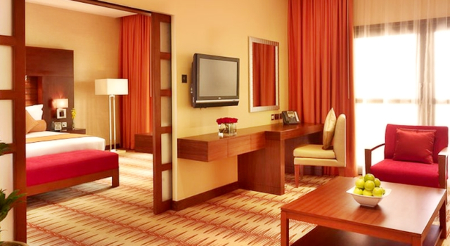 Двухместный люкс Crowne Plaza Sohar by IHG