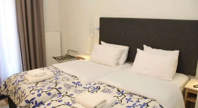 Одноместный номер Standard с балконом Alexiou Hotel