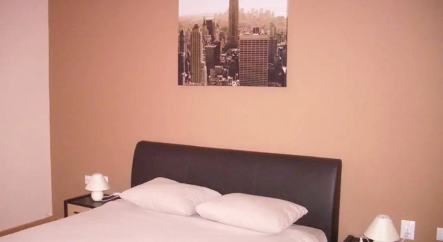 La Cer, Prenota Hotel Palazu Mare Romania