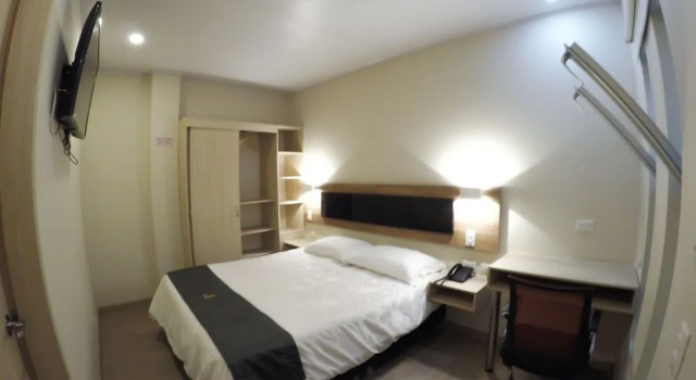 Hotel Embajada