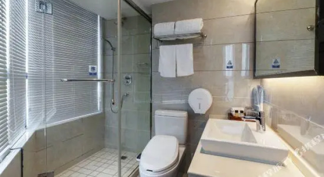Люкс Huzhou Wealth Hotel