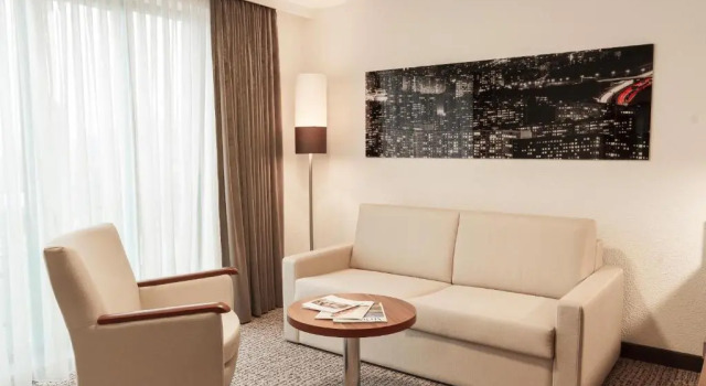 Люкс MAXX Hotel Jena