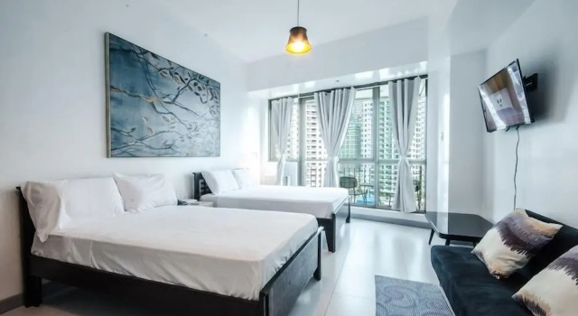 Люкс KL Tower Makati Apartments by PH Staycation