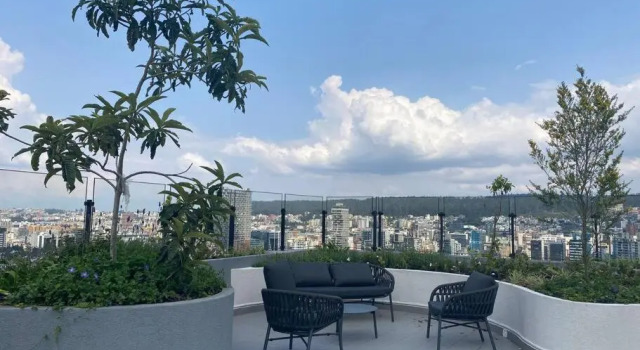 Choita Hospedajes. Suite 206A, Book Hotel Hotels in Quito with a Pool, near Multicines, Swimming Pool