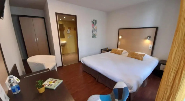 Двухместный номер Standard Hôtel Restaurant Le Commerce
