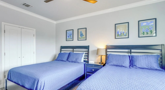 Коттедж Gorgeous Granbury Lake House with Hot Tub and Dock!