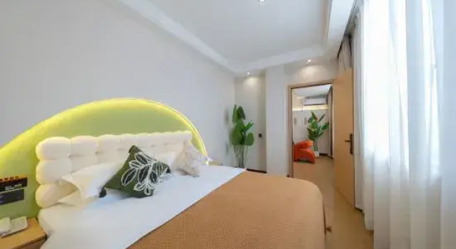 Люкс c 1 комнатой Qingning Homestay Hotel (Shantou Chaoyang Wenguang Tower)