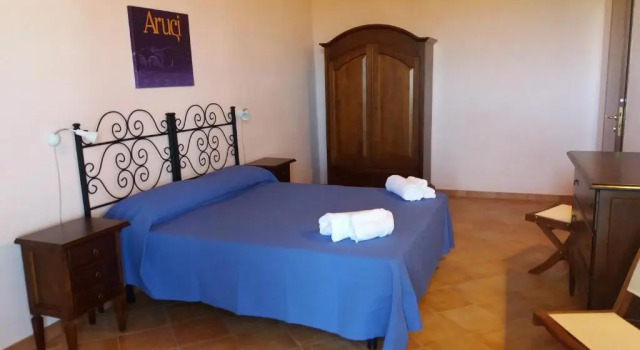 Le Sorelle del Vino, Book Hotel Hotels in Sicily with Parking, Parking