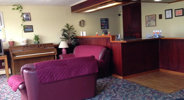 Rodeway Inn, Buchen Sie Gasthaus  