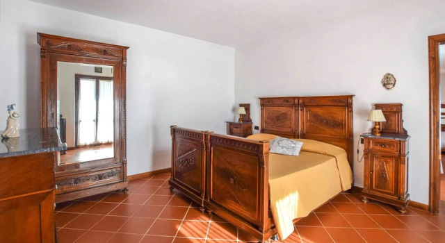 Nice Home in Pietrasanta With Wifi, Indoor Swimming Pool and Outdoor Swimming Pool, Забронировать Дом для отпуска Коттеджи Версилия, Коттедж