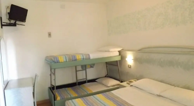 Четырёхместный номер Classic Hotel Gioiosa