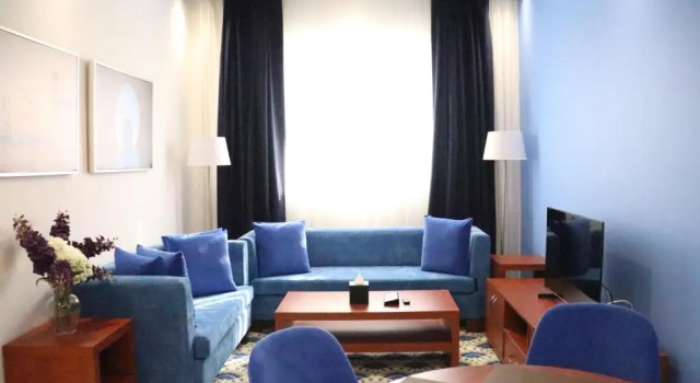 Апартаменты с 2 комнатами Alriyad Hotel