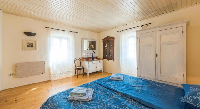 Beautiful Home in Markovac With Wifi and 5 Bedrooms