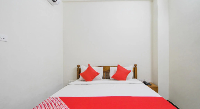 OYO 69952 Hotel Rds, Забронировать Отель Отели Горакхпур 3 звезды, 3*