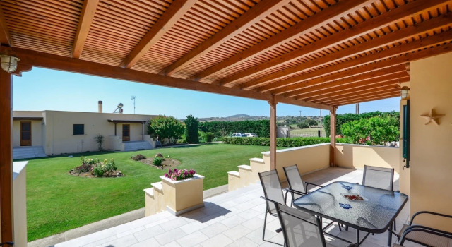 Коттедж Comfort с 3 комнатами Naxos Cottage