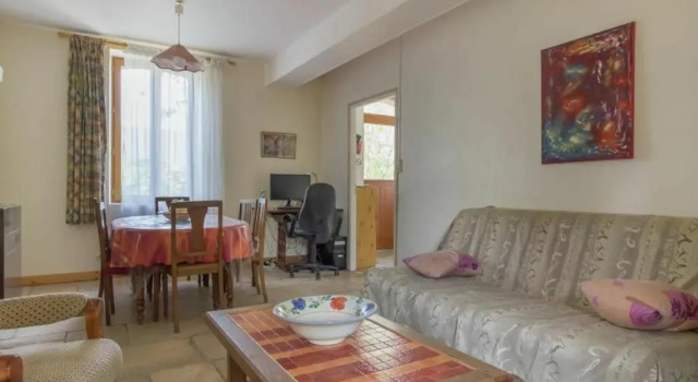 MAISON GIROUX, 3 PIèCES, 4 PERSONNES - FR-1-591-48, Book Hotel Giroux Indre