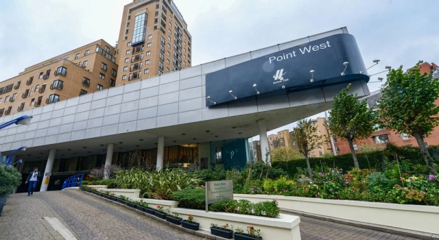 355 - Point West 2 bedroom apartment, Забронировать Апартаменты/квартира Кенсингтон и Челси Лондон, рядом с Здание «Мишлен Хауз»