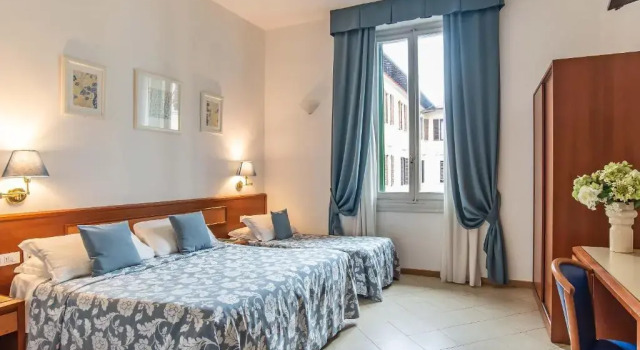 Трёхместный номер Hotel Bonifacio