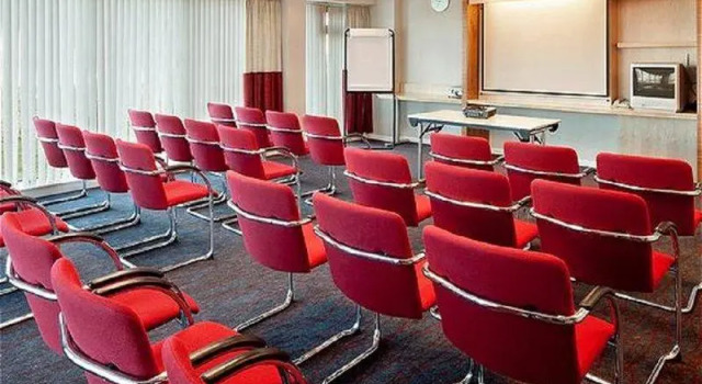 Кровать в общем номере Holiday Inn Express Doncaster by IHG