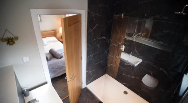 Scorr House Apartment, Забронировать Апартаменты/квартира Отели Острова Ская с завтраком, Завтраки