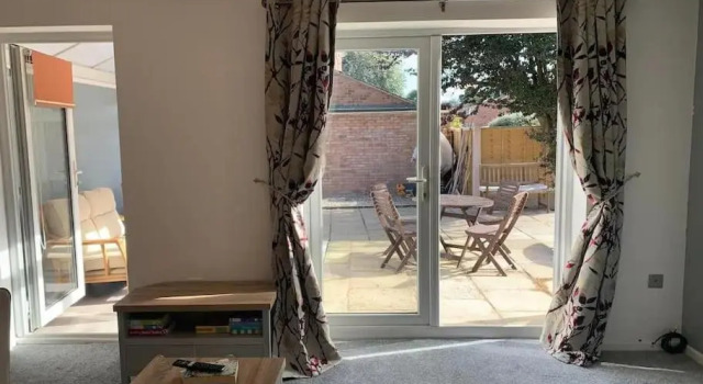 Коттедж Leominster 3 Bedroom House, Parking Garden Private