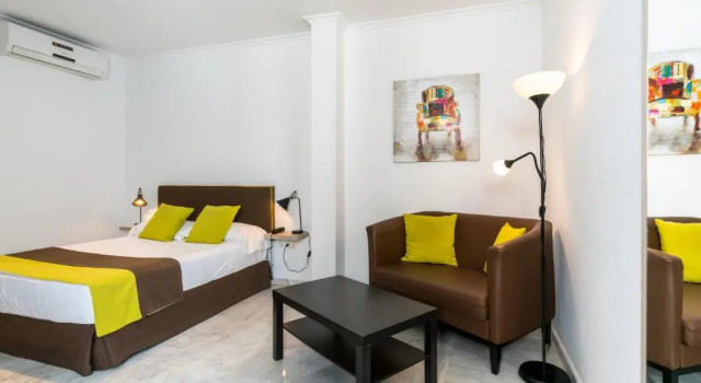Полулюкс Cool Sevilla Hotel