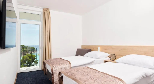 Двухместный номер Standard с балконом и с видом на море Colentum Resort Murter