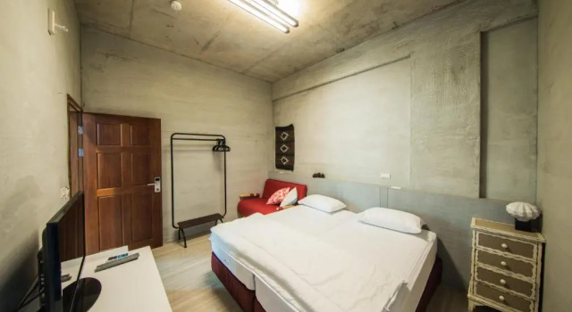 Mao House