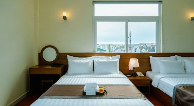 Номер Luxury Bombo DaLat Hotel