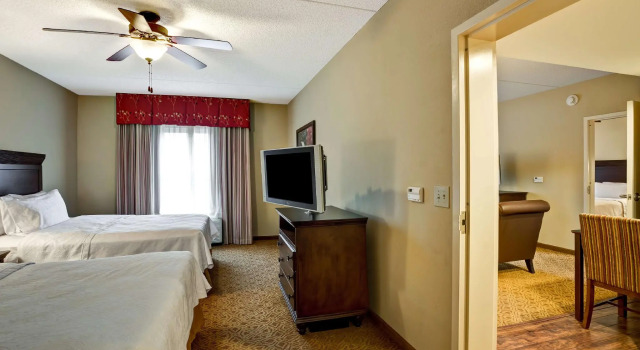 Четырёхместный люкс Homewood Suites Fredericksburg