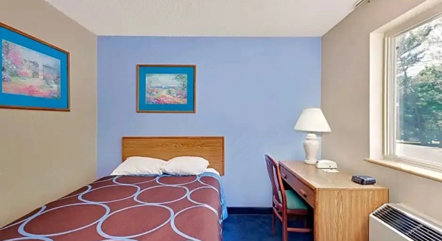 Семейный номер Standard Super 8 by Wyndham Newburgh/West Point Stewart Intl Airport