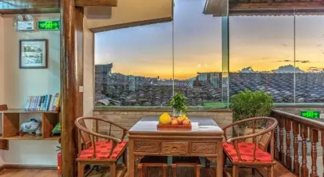 Sparkling Homestay Inn, Rezerwuj Hotel Hotele w Baoshan z parkingiem, Parking