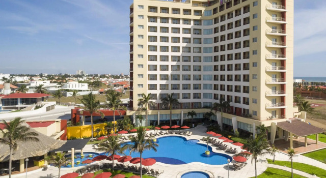 Кровать в общем номере Hilton Garden Inn Boca del Rio Veracruz